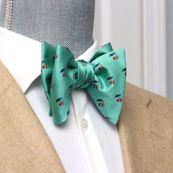 Green Silk Big Butterfly Bow Tie S533 - Picture 4 of 16